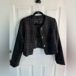 Elegant Black Tweed Plaid Crop Jacket with Gold Buttons – Size L Size L Photo 1