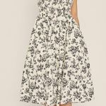 Francesca's  Floral Midi Dress Photo 0
