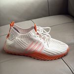 Omega Knit Walking‎ Shoes White Orange Size 38 Women’s 7.5 Photo 12