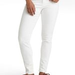 L.L.Bean Signature White Jeans Skinny Leg Photo 0