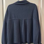 Molly green Cropped Shacket Photo 1