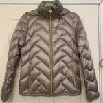 Michael Kors Soft Shimmer Gold Chevron Quilted Puffer Hooded Jacket. 2736 Photo 0