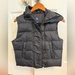 Gap  Black Hooded Quilted Puffer Vest Size Medium Photo 1