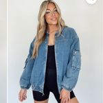 Blue Blush Women’s M Oversized Denim Bomber Jacket Blue Insulated Chore Barn Photo 10