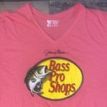 Bass Pro Shops  pink T-Shirt size 2XL Photo 1