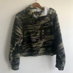 Derek Heart Cropped Camo Fleece Hoodie Photo 1