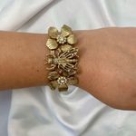 Vintage Gold Tone Chunky Large Critter Bee Gold Tone Bangle Bracelet Photo 1