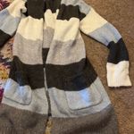 Knox Rose  xs cardigan Photo 2
