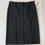 DKNY NWT CITY by Womens size 8 stretch black pinstriped pencil skirt Photo 0