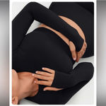 Cosmolle AirWear‎ Long Sleeve Top NWT Athletic Crop Shirt Large Black Thumbholes Photo 1