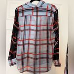 Vince Camuto  Plaid Blouse. Size Medium. Photo 5