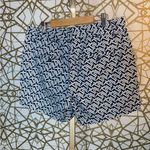 Roz & Ali 💛 Navy and White Chevron Shorts, Size 6 Photo 1