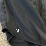 Vuori  Black Shorts Women’s Photo 5