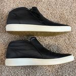 Ecco Soft 7 Metallic Black Leather Side Zip Bootie Photo 1