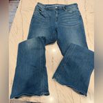 Old Navy  High-Rise Wow Flare Jeans Size 14 Medium Wash EUC Photo 11