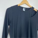 Onzie NEW  Black Pilates Core Top Photo 3