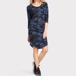 Side Ruched Sweatshirt Dress in Blue & Black Camo Sundry 2 | Size Medium Photo 10