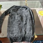 Lululemon LULU SWIFTLY LONG SLEEVE GREY/BLACK SIZE 4 Photo 1