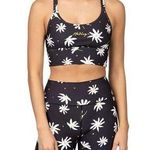 Hurley daisy Athletic two piece outfit biker shorts top sports bra shirt activewear yoga gym Photo 1