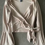 New Look Long Sleeve Tie Crop Top Photo 1