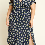 Modcloth  daisy faux wrap short sleeve‎ dress with side slit size 4X Photo 0