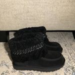 UGG  Mini Braid Cuff Boots Black Photo 2