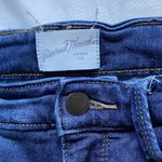 Universal Threads Universal Thread Dark Blue Distressed Skinny Jeans Photo 4