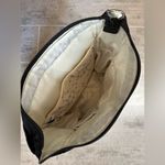 Sherpani Soleil Ultralight Tote Bag Photo 3