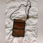 Carhartt WIP Collin's neck pouch EUC Brown Photo 2