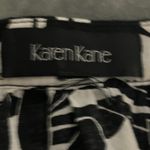 Karen Kane  Monochrome Floral Blouse Photo 4