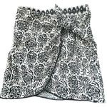 Industry Black and White Floral Wrap Mini Skirt Size XS Photo 0