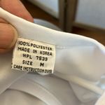 FINAL MARKDOWN Ladies White tank top medium Photo 2