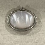 VTG Silver Tone Mother Of Pearl Brooch Pin With Hook Wedding Party Anniversary White Photo 0