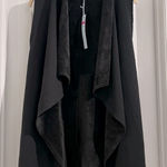 She & Sky  Women’s Black Faux Fur Vest Sz Small Photo 0