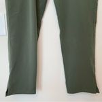FIGS Yola Skinny Fit Straight Leg 11-Pocket Scrub Pants Moss Green/Orange Large Photo 9
