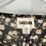 Dizzire Black Floral Short Sleeve V Photo 6