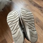 BEARPAW Olive Frankie Shoes Photo 4