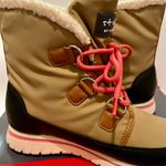 Storm By Cougar Women’s Boots Tan Size 9 Photo 5