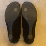 Me Too GUC Suede Wedge Photo 2