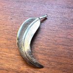 Boutique Vintage Decorative Leaf Brooch Pin Gold Tone Photo 2