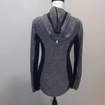 Reebok  grey full zip up hooded athletic Long sleeve top Photo 5