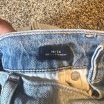 Gap  Denim Cheeky Straight Jeans Light Wash Ripped Distressed Raw Hem Size 00 24 Photo 2