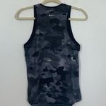 Nike Dri-Fit Gray Black Camo Print Tank Top Size XS Photo 9