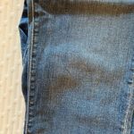 Madewell Classic Straight Jeans in Coldbrook Wash - Size 28 Cropped Photo 7