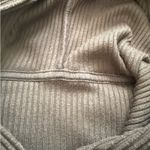 Alo Yoga  Muse Ribbed Hoodie size S Photo 3