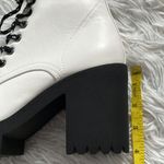 Seven7  FOOTWEAR Women’s Flatiron Boot in white size 7 NWOB Photo 7