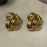 Vintage Gold Tone Double Loop Contemporary Clip Earring Photo 1