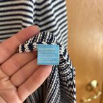 J. McLaughlin  Navy Blue &‎ White Striped Knit V-Neck Pullover Sweater Top XL Photo 4