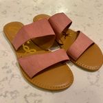 Qupid NWOT - - Pink Double Strap Suede Sandal - Size US 8.5 Photo 2