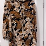 Pretty Little Thing Women  2 piece vacation outfit Photo 2